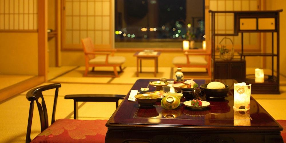Jyoseikan Kōchi Екстериор снимка